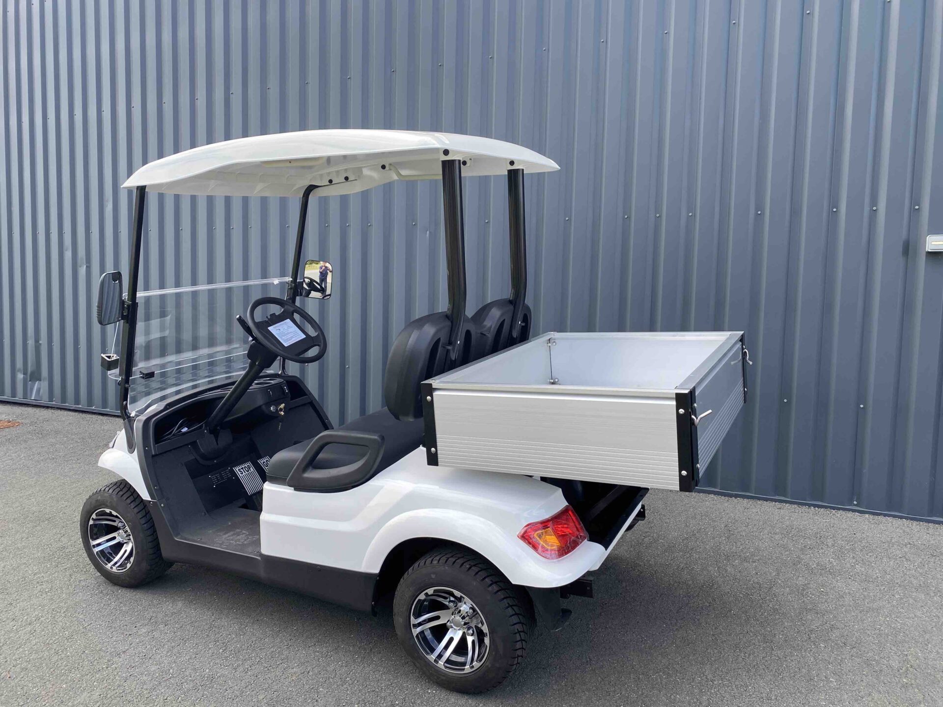 voiturette de golf electrique ZELEC GC 2A B GolfCar