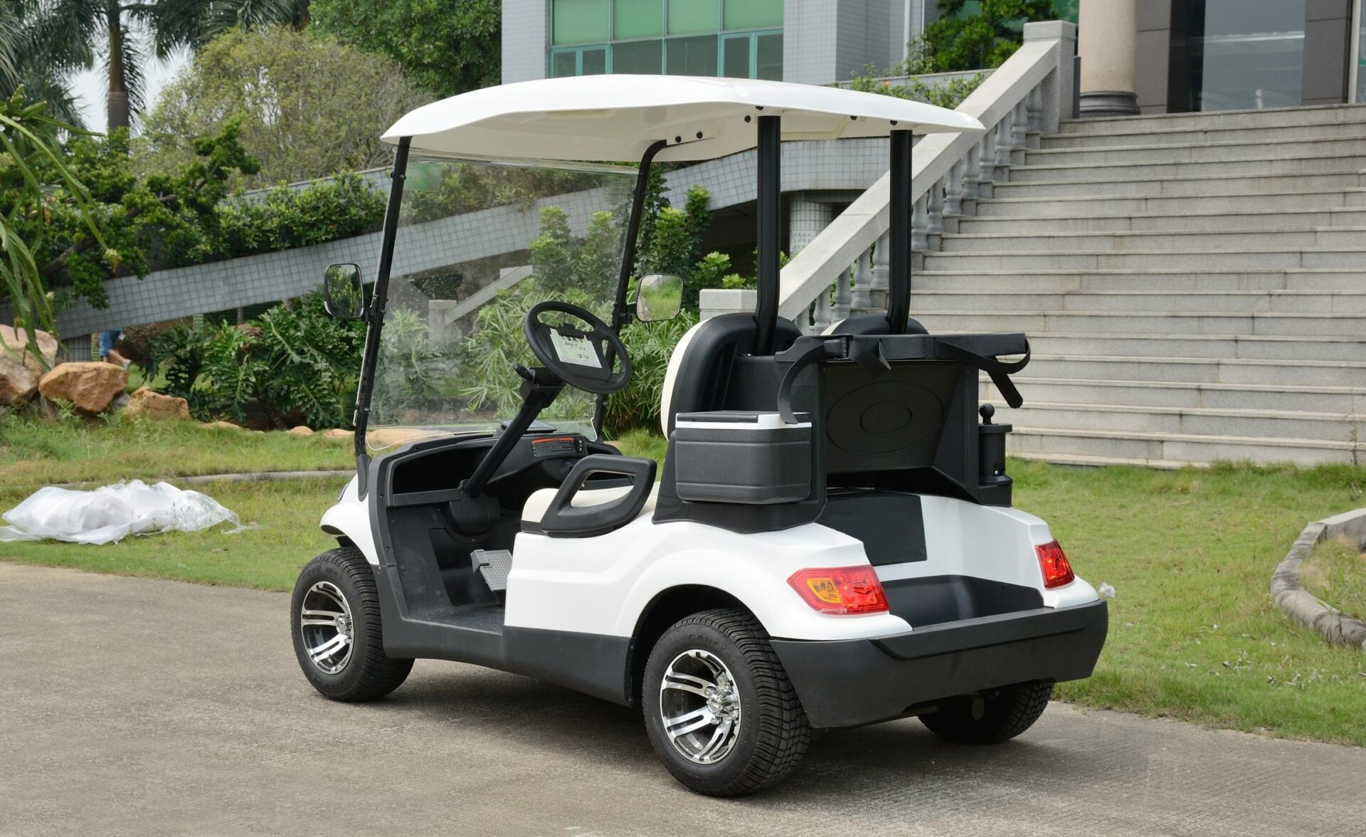 voiture de golf electrique ZELEC GC A2 GolfCar