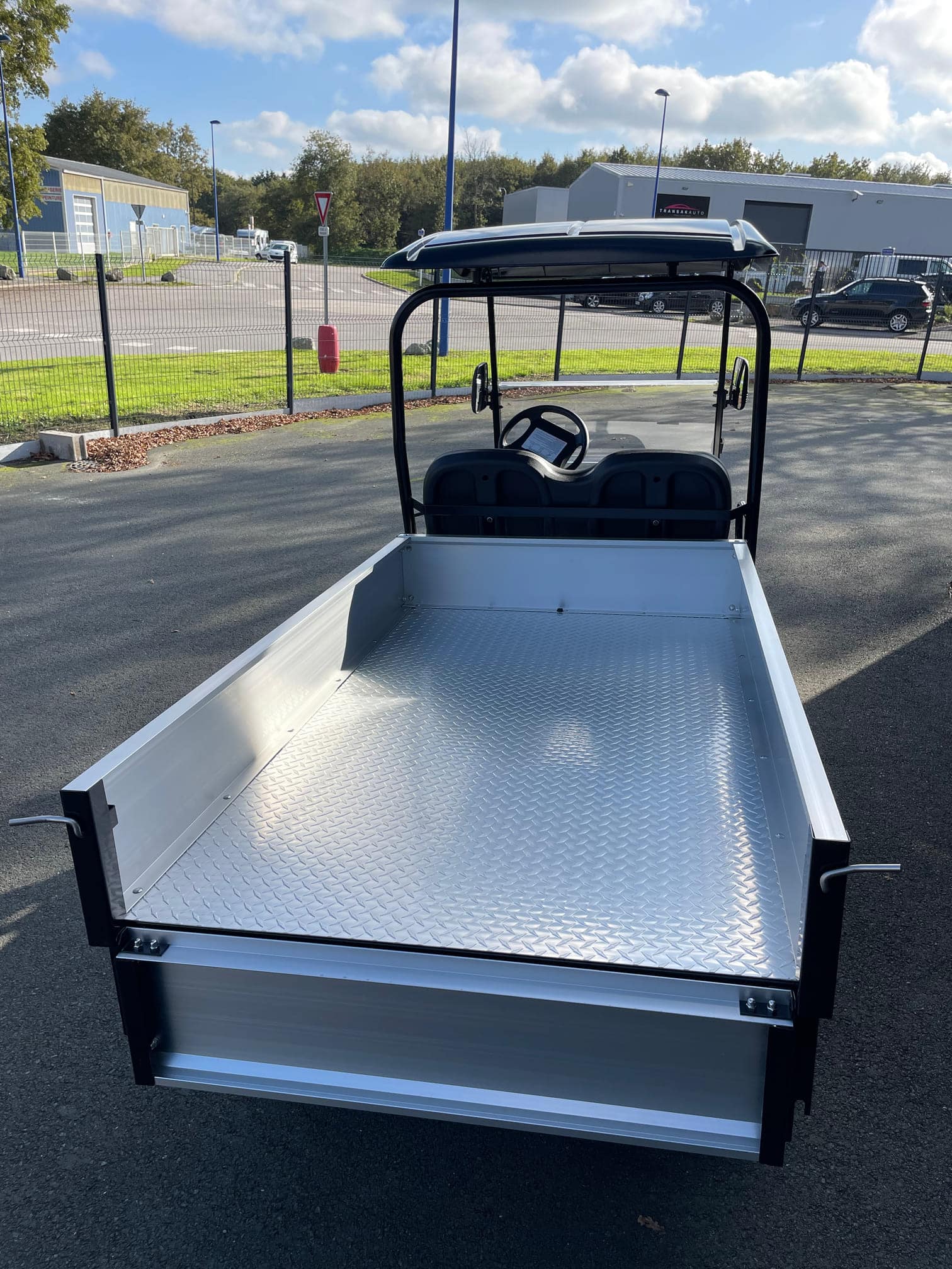 Golfette utilitaire electrique ZELEC GC-2BL GolfCar