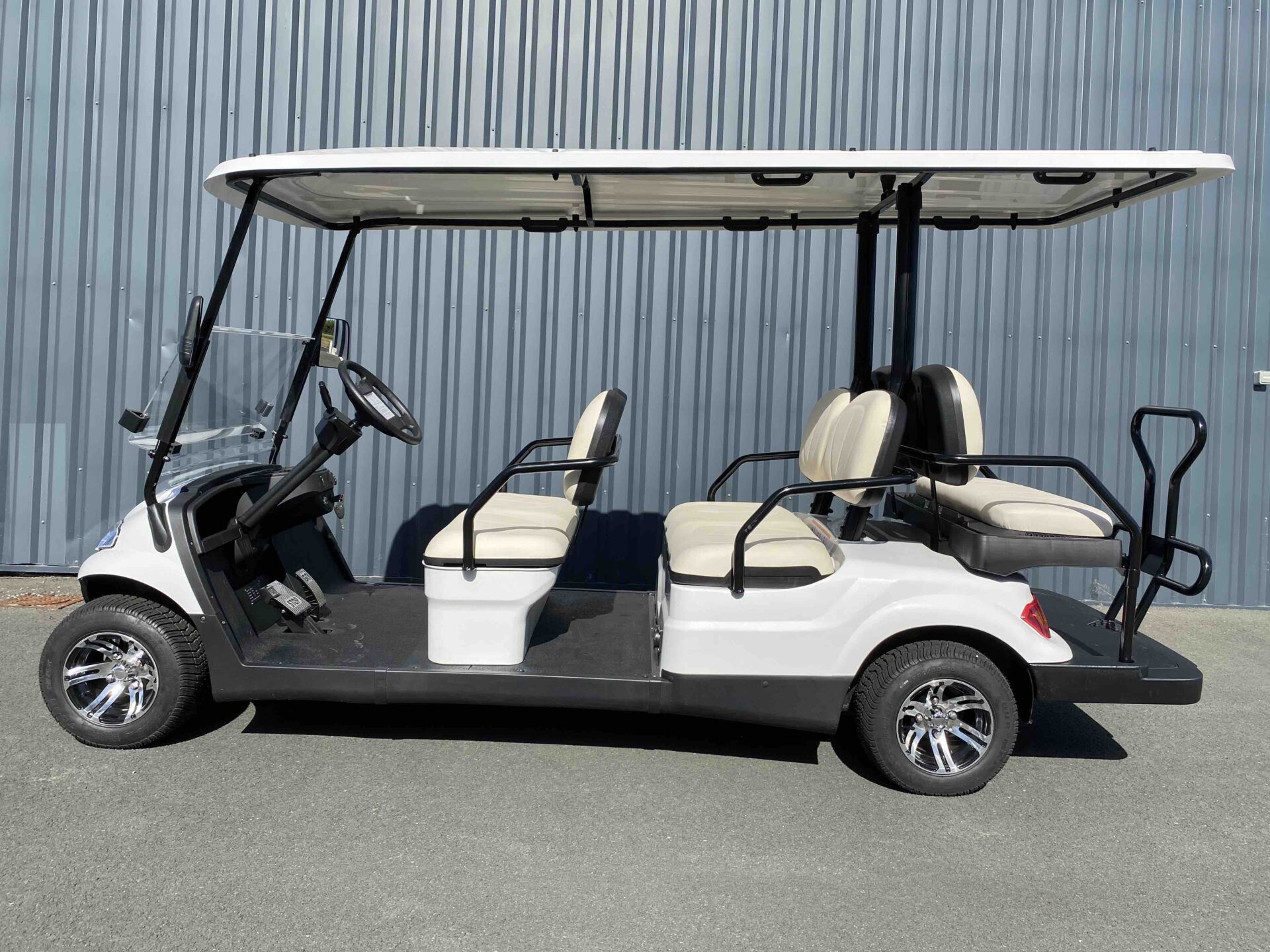 voiture de golf electrique ZELEC 6 places GolfCar
